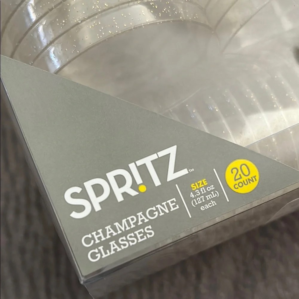 Spritz Glittering Silver Champagne Flutes